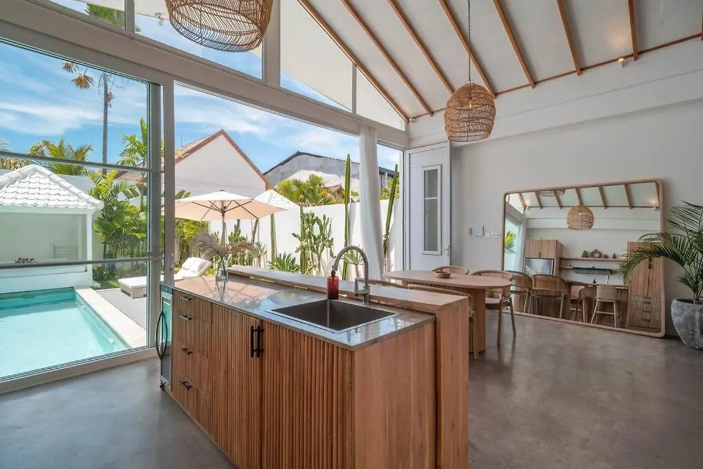 Sea Breeze Retreat 4 Modern 3Br Villa In Canggu Indonesia